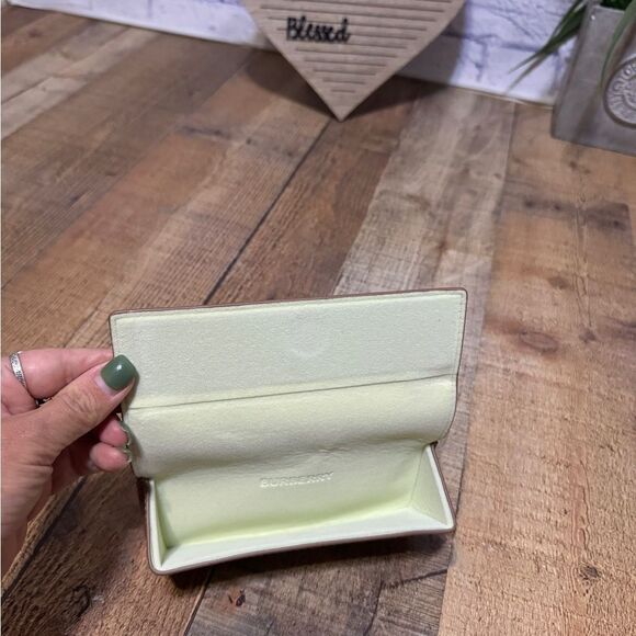 Burberry Camel Brown Slim Triangle Soft Leather Eyeglasses Case - Picture 4 of 8